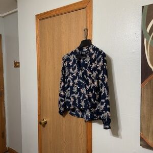 Lush Small Multi-Color w/Floral Print Long Sleeve Faux Wrap Blouse - EUC